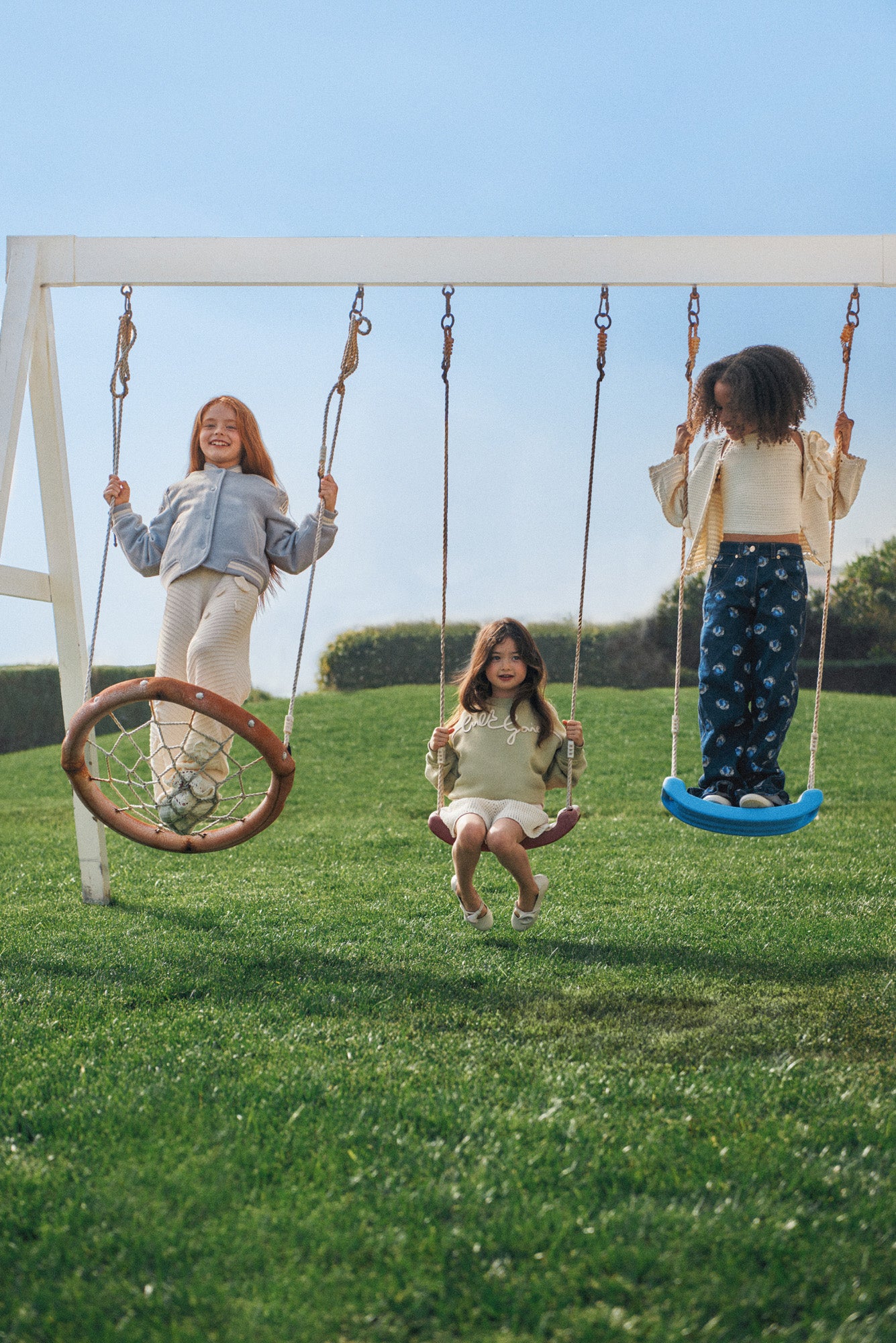 KIDS CARINNA SWEATSHIRT - LIGHT PASTURE - Image 2