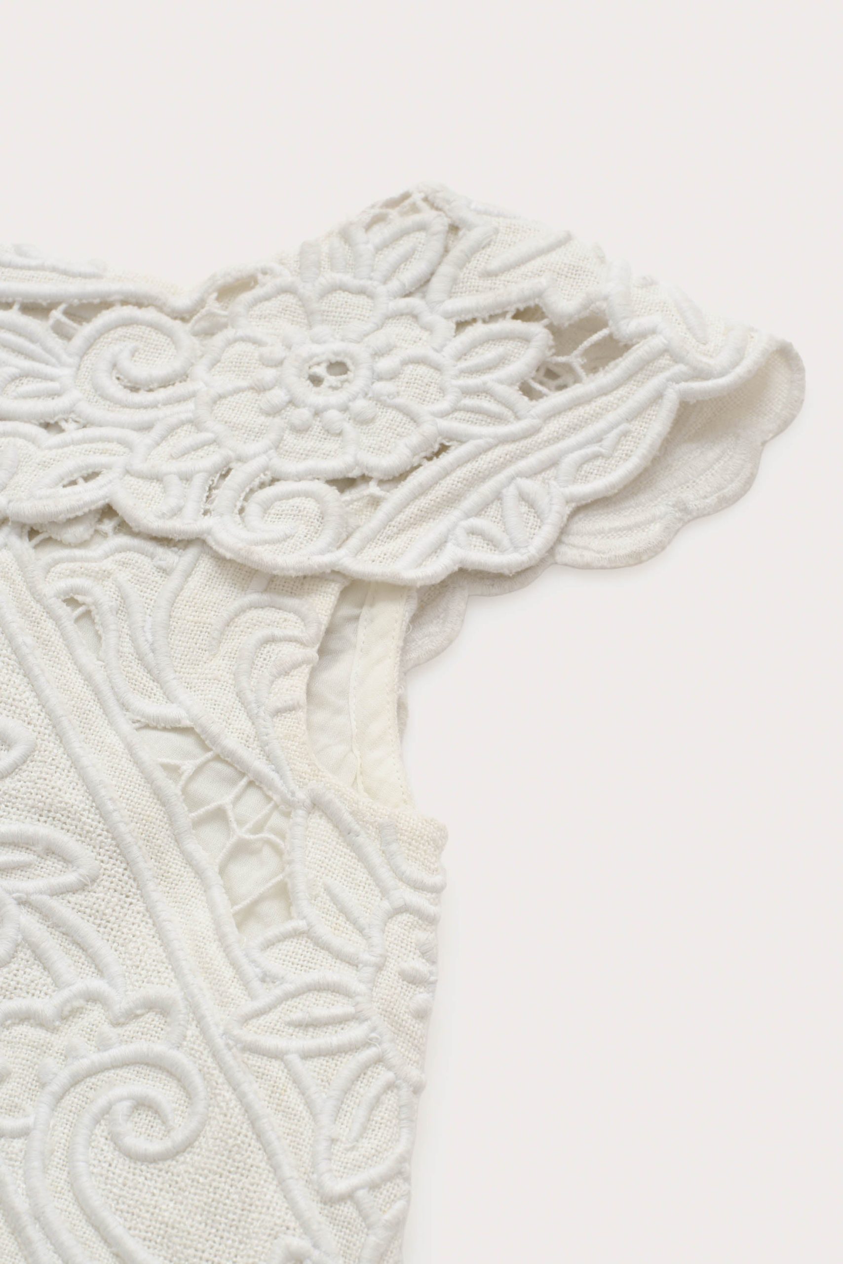 KIDS FRIDLI DRESS - OFF WHITE EMBROIDERY - Image 3