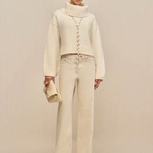 BELANA SWEATER - OFF WHITE